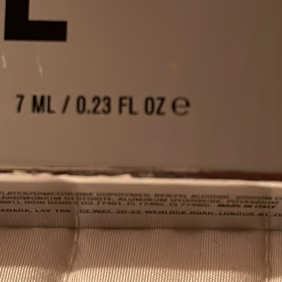 NIB- IL MAKIAGE F*CK I’M FLAWLESS Perfecting Concealer 0.23 fl oz. - Picture 4 of 6